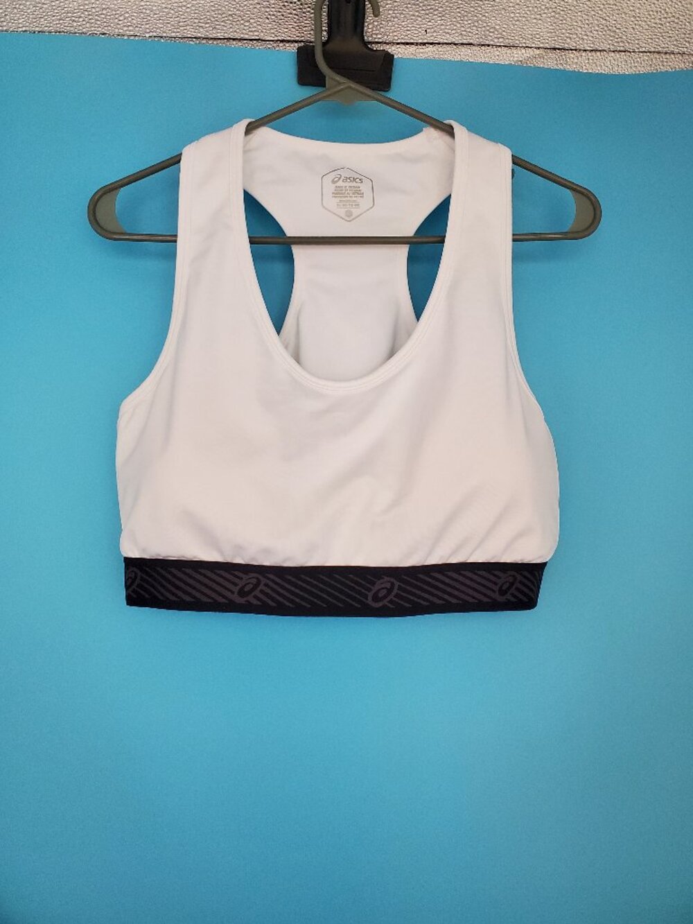 asics Sports Bra Size XL White with Inserts Racerback
